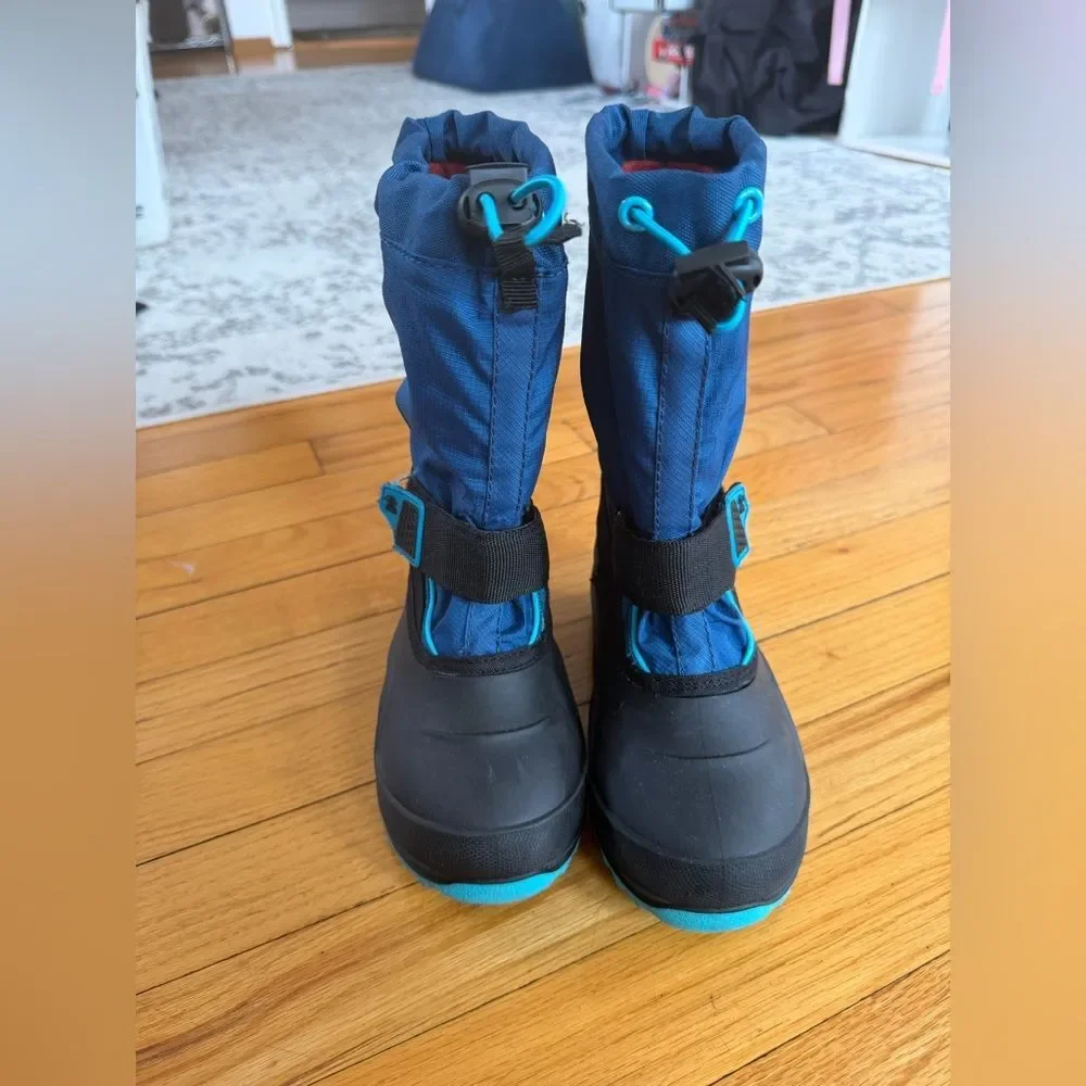 Kamik Kids Navy and Aqua Winter Snow Boots size 1